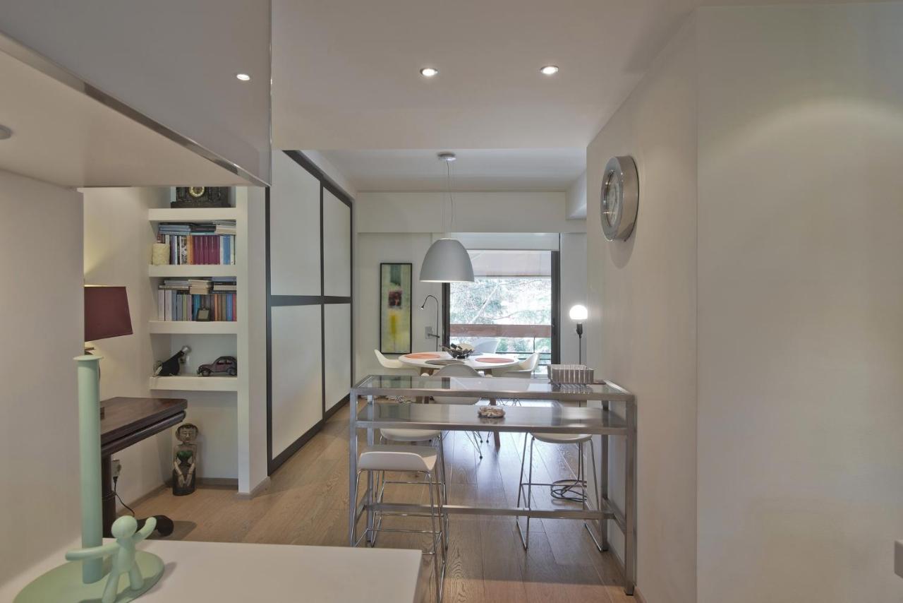 Sea Breeze Apartment Athens Exterior photo