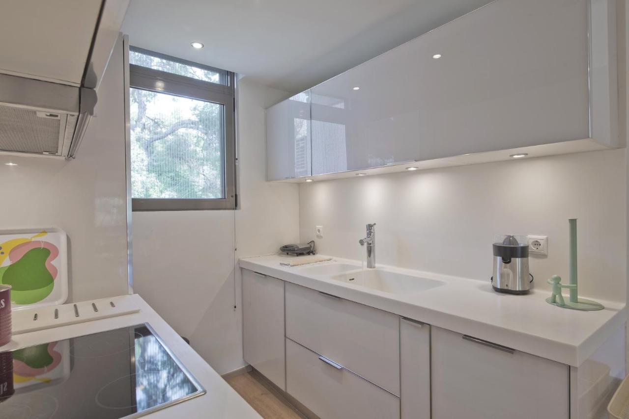 Sea Breeze Apartment Athens Exterior photo
